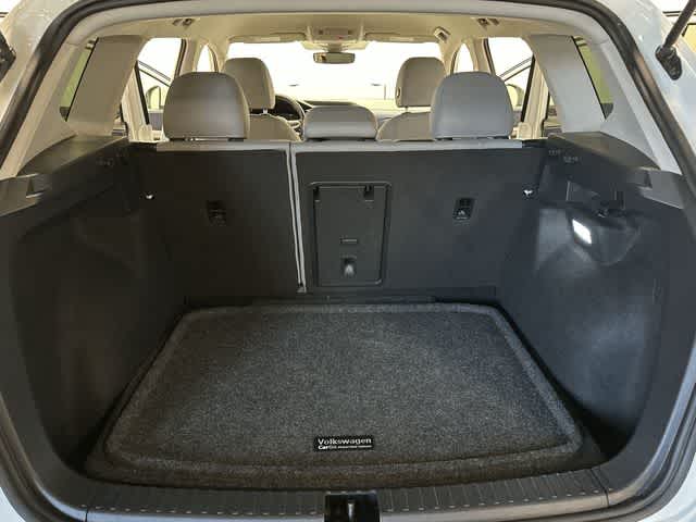 Thumbnail: 2024 Volkswagen Taos - 25