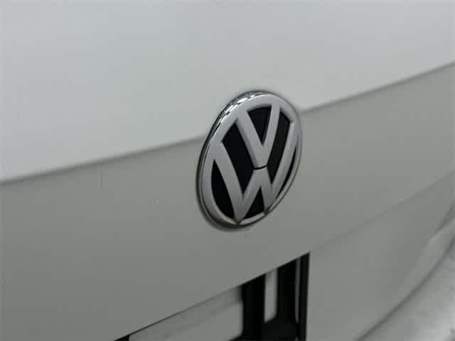 Thumbnail: 2020 Volkswagen Tiguan - 28