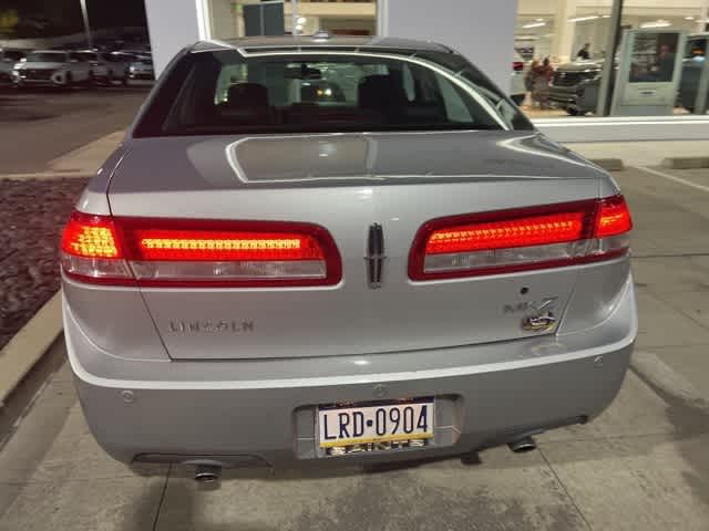 Thumbnail: 2010 Lincoln MKZ - 4