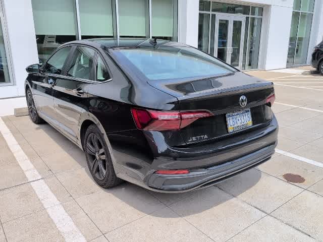 Thumbnail: 2022 Volkswagen Jetta - 2