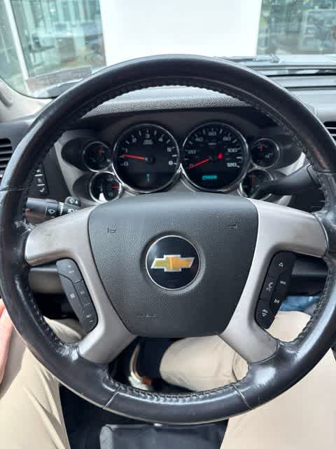 Thumbnail: 2011 Chevrolet Silverado 1500 - 12