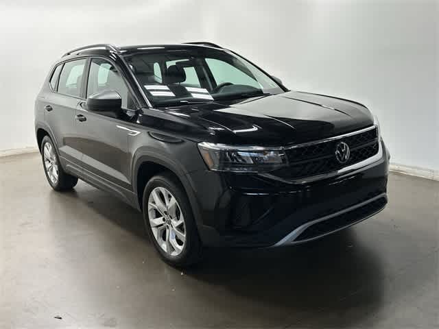 Thumbnail: 2023 Volkswagen Taos - 30