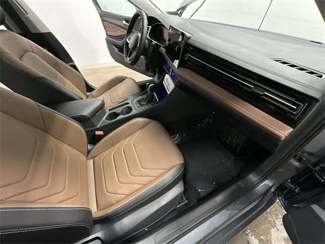 Thumbnail: 2026 Volkswagen Jetta - 23