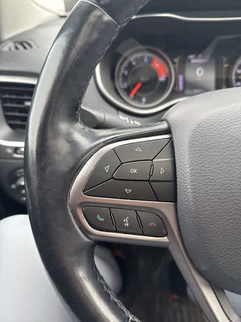 Thumbnail: 2020 Jeep Cherokee - 17