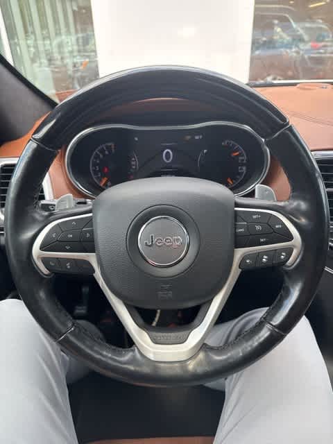 Thumbnail: 2020 Jeep Grand Cherokee - 12