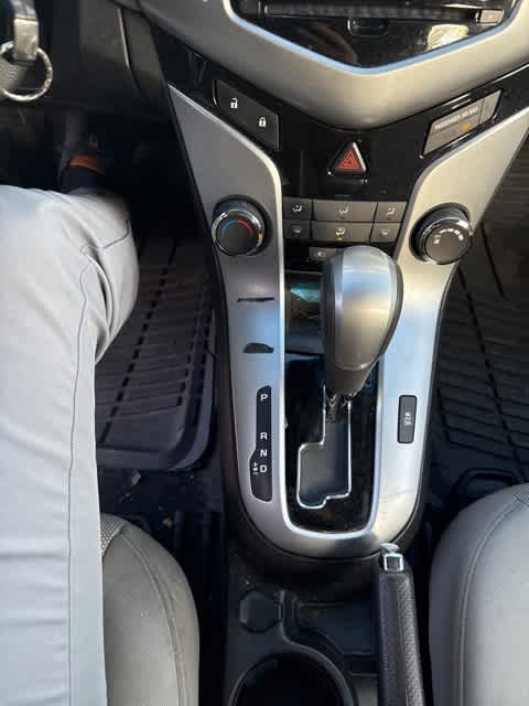 Thumbnail: 2011 Chevrolet Cruze - 20