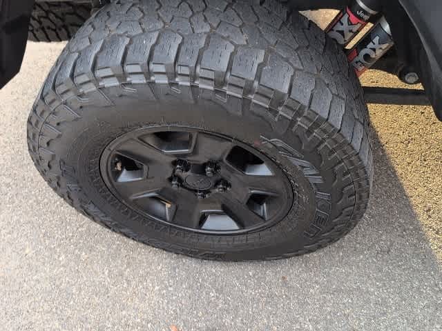 Thumbnail: 2021 Jeep Gladiator - 9