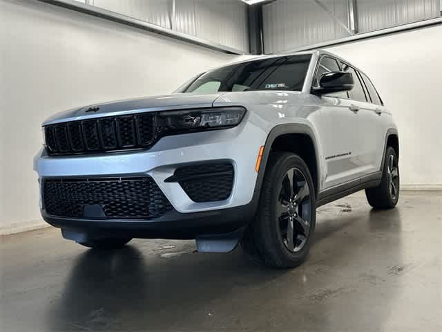 Thumbnail: 2023 Jeep Grand Cherokee - 30