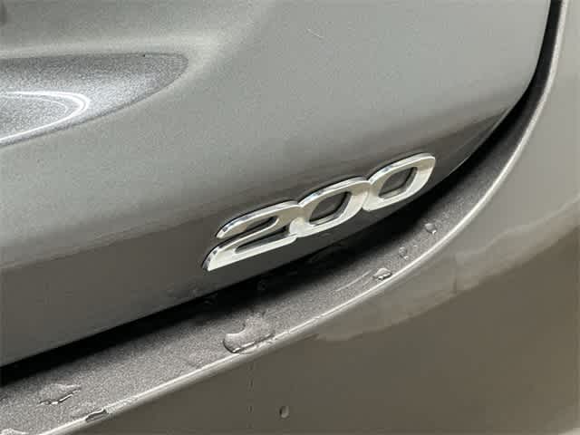 Thumbnail: 2015 Chrysler 200 - 25