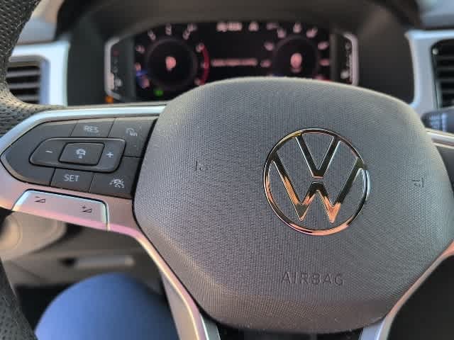 Thumbnail: 2023 Volkswagen Atlas - 18