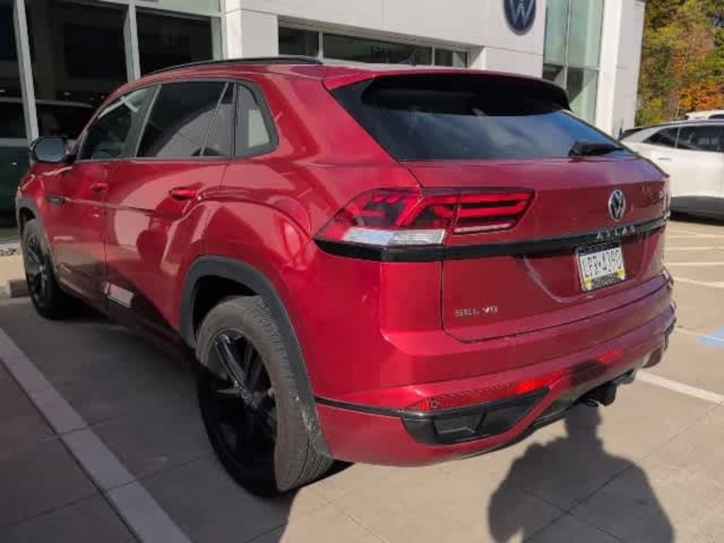 Used 2022 Volkswagen Atlas Cross Sport 3.6L V6 SEL R-Line Black SUV