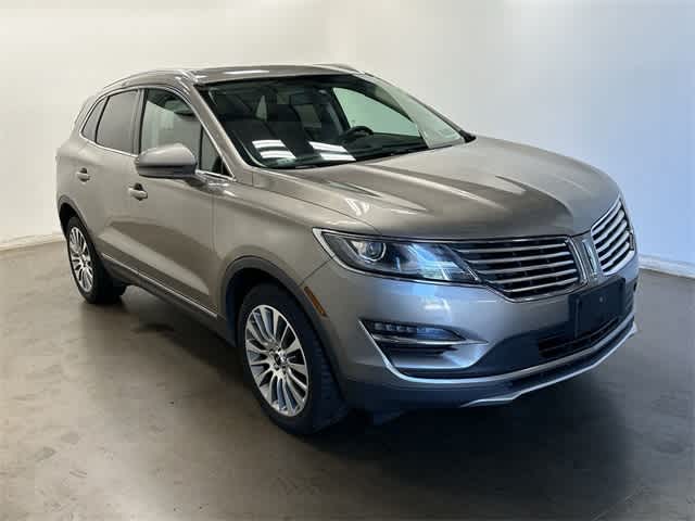 Thumbnail: 2017 Lincoln MKC - 33