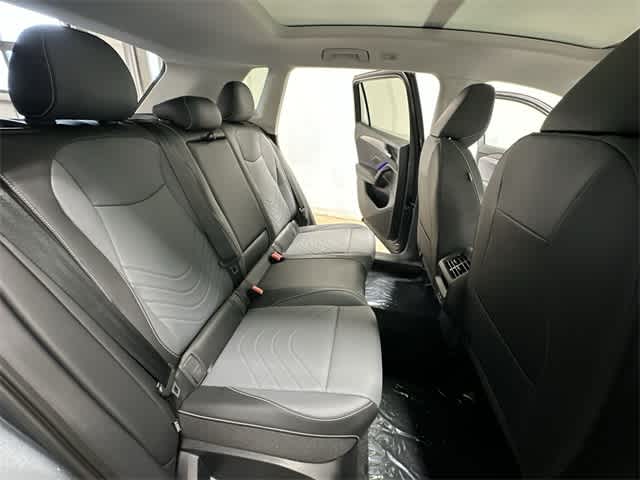 Thumbnail: 2026 Volkswagen Tiguan - 22