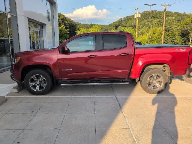 2016 Chevrolet Colorado Z71 photo 2