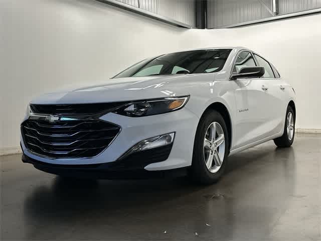 Thumbnail: 2022 Chevrolet Malibu - 28