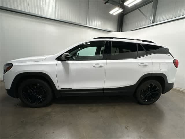 Thumbnail: 2021 GMC Terrain - 2