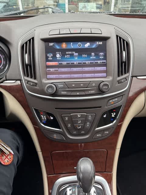 Thumbnail: 2017 Buick Regal - 18