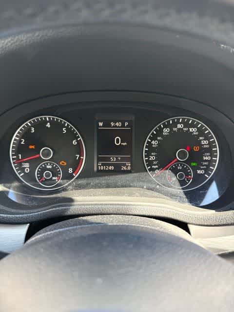 Thumbnail: 2013 Volkswagen Passat - 15