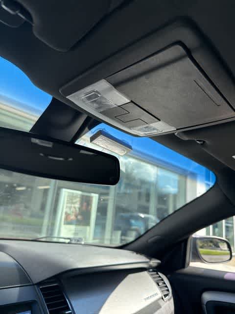 Thumbnail: 2016 Ford Taurus - 23