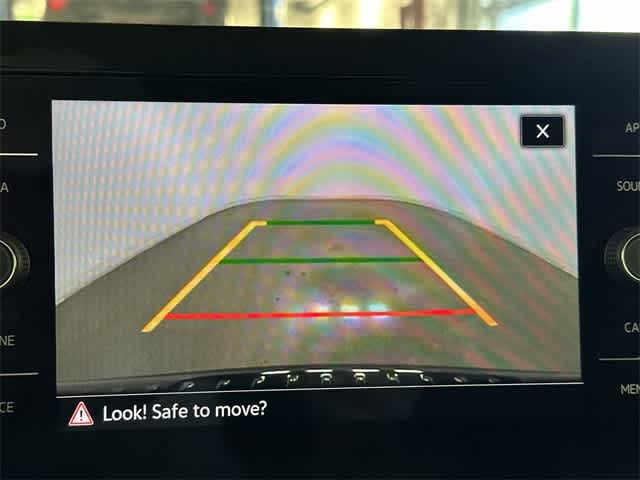 Thumbnail: 2025 Volkswagen Taos - 14