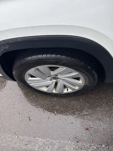 Thumbnail: 2021 Volkswagen Atlas - 9