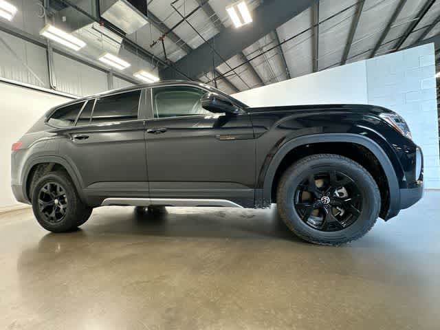 Thumbnail: 2026 Volkswagen Atlas - 3