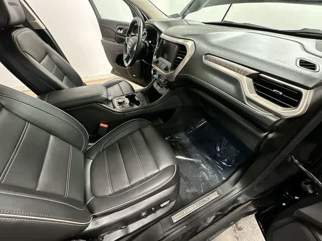 Thumbnail: 2023 GMC Acadia - 24