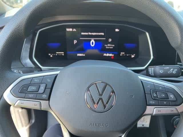 Thumbnail: 2022 Volkswagen Jetta - 10