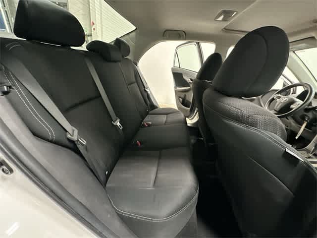 Thumbnail: 2013 Toyota Corolla - 21