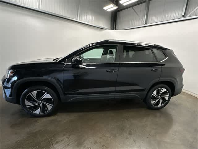 Thumbnail: 2026 Volkswagen Taos - 2