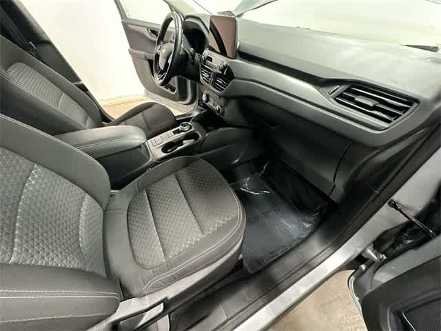 Thumbnail: 2023 Ford Escape - 20