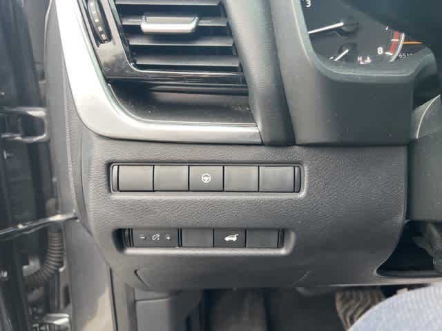 Thumbnail: 2023 Nissan Rogue - 10