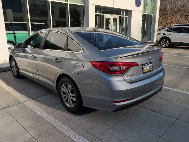 Thumbnail: 2017 Hyundai Sonata - 2