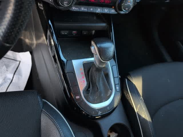 Thumbnail: 2023 Kia Forte - 15