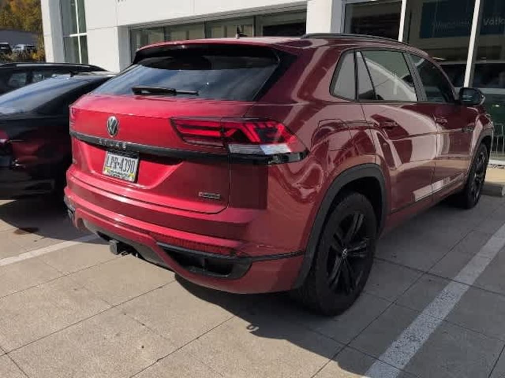 Used 2022 Volkswagen Atlas Cross Sport 3.6L V6 SEL R-Line Black SUV