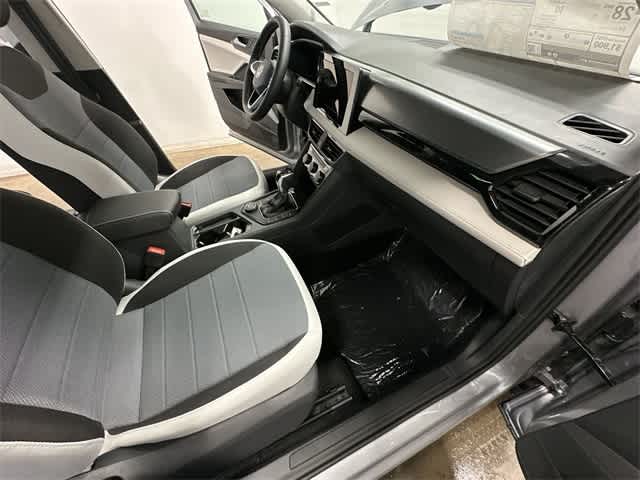 Thumbnail: 2025 Volkswagen Taos - 19