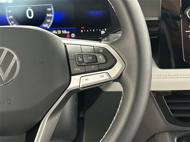 Thumbnail: 2025 Volkswagen Taos - 9