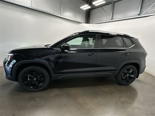2025 Volkswagen Taos SEL 2