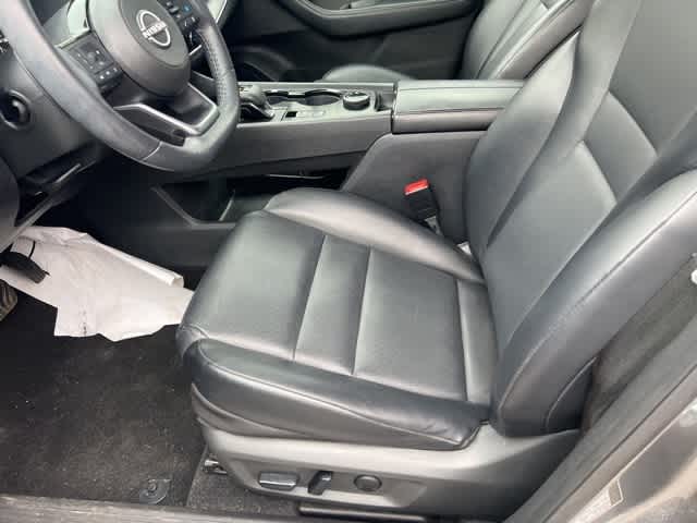 Thumbnail: 2023 Nissan Rogue - 9