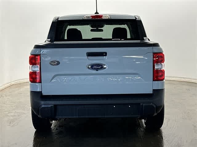 Thumbnail: 2022 Ford Maverick - 4