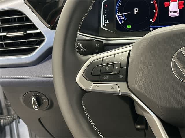 Thumbnail: 2025 Volkswagen Taos - 9