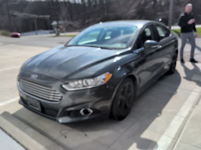 2015 Ford Fusion SE -
                  Moon Township, PA
