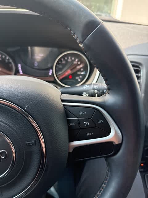 Thumbnail: 2019 Jeep Compass - 14