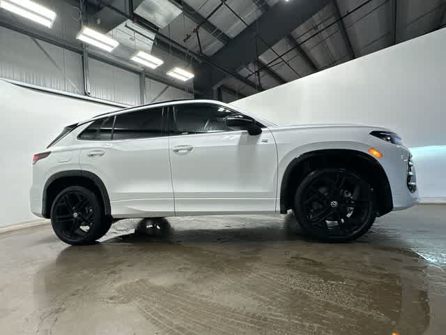 Thumbnail: 2026 Volkswagen Tiguan - 3