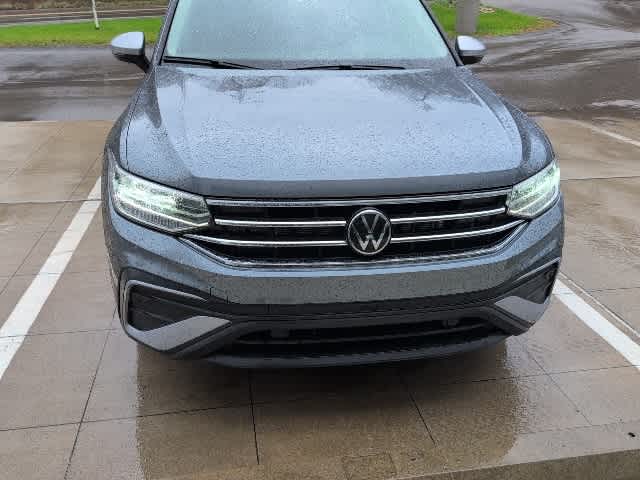 Thumbnail: 2024 Volkswagen Tiguan - 7