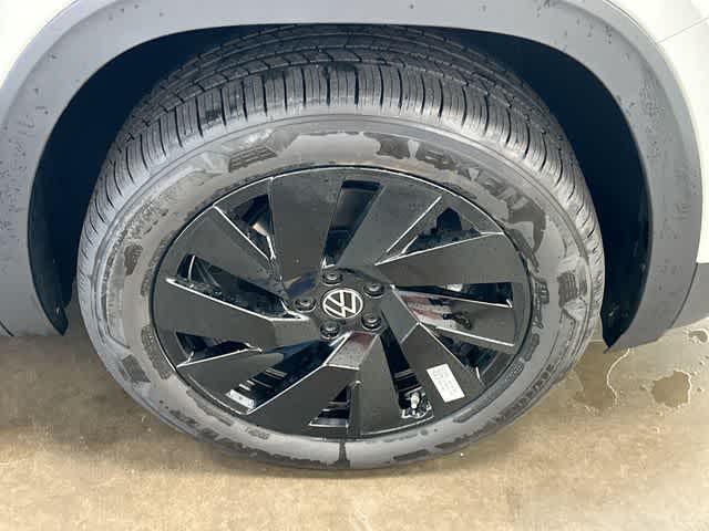 Thumbnail: 2026 Volkswagen Atlas - 5