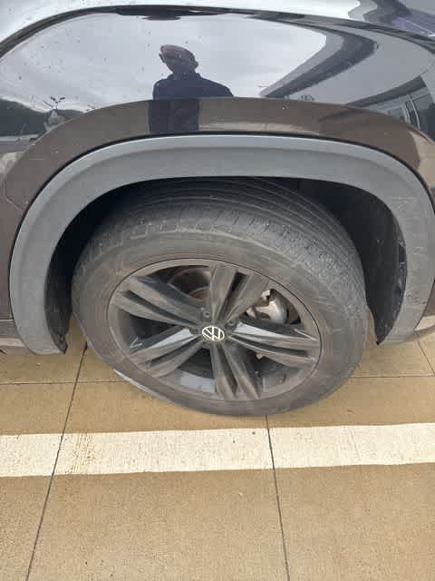 Thumbnail: 2023 Volkswagen Atlas - 7