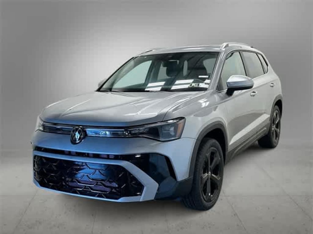 New 2025 Volkswagen Taos 1.5T SEL SUV