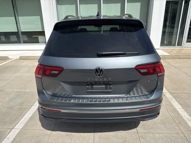 Thumbnail: 2023 Volkswagen Tiguan - 7