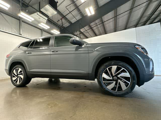 Thumbnail: 2026 Volkswagen Atlas - 3